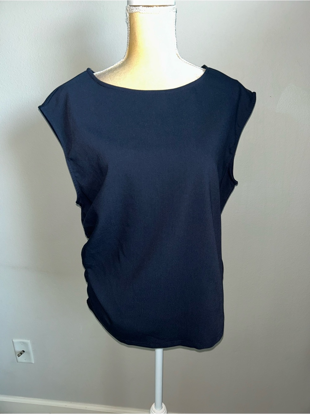 NWT nine britton Navy Cap-Sleeve Boatneck Tank Sz XL